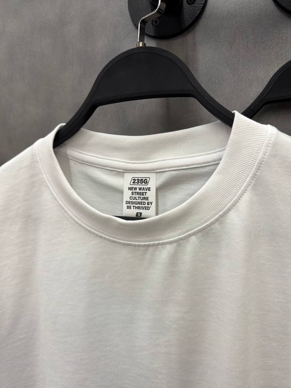 футболки оверсайз,брюки мужские,мужские повседневные брюки,мужская мода,белая футболка оверсайз базовая