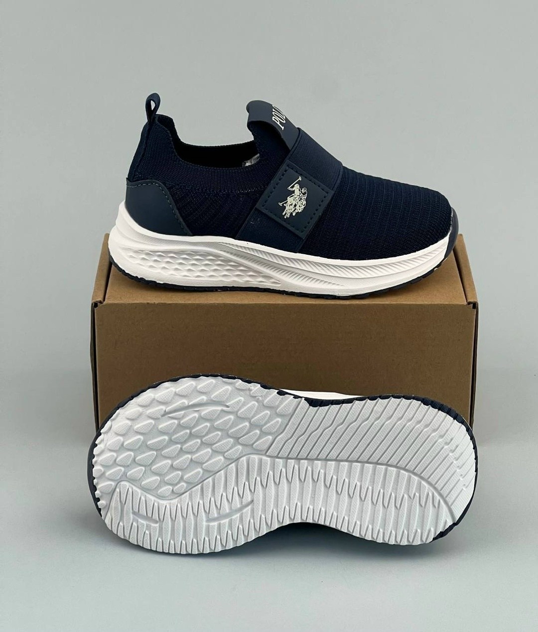 ,кроссовка мужской,мужской кроссовки,кроссовки мальчику,спортивная