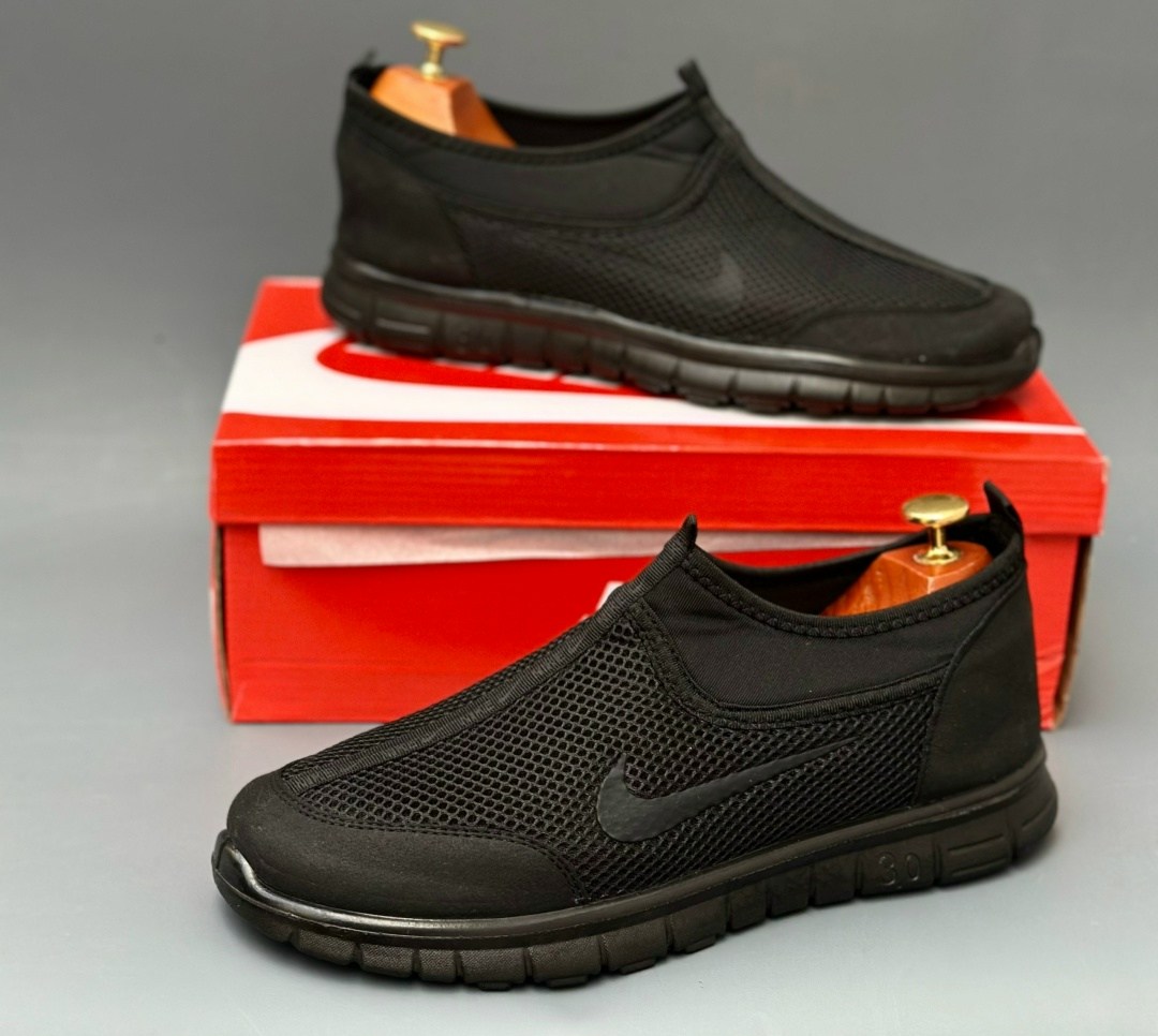 кроссовки найк без шнурков мужские,кроссовки мужские летние nike,кроссовки nike,найк кроссовки мужские черные сетка,кроссовки сеточка без шнурков мужские