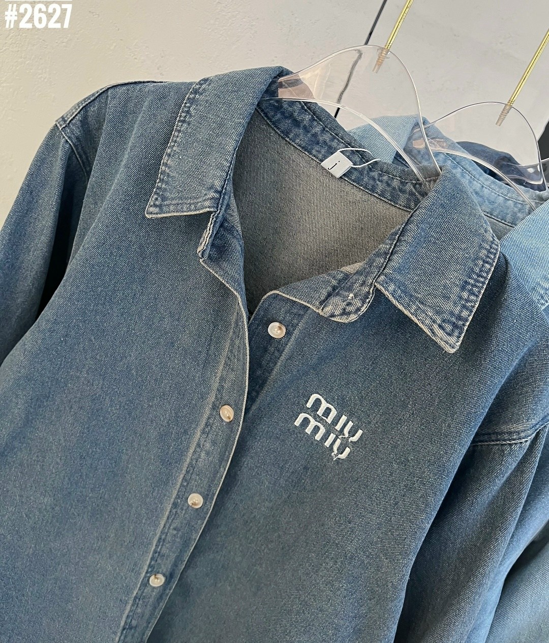 женские джинсовые рубашки,джинсовая рубашка,женская джинсовая рубашка с длинным рукавом,модная женская джинсовая рубашка,джинсовая рубашка с длинным рукавом