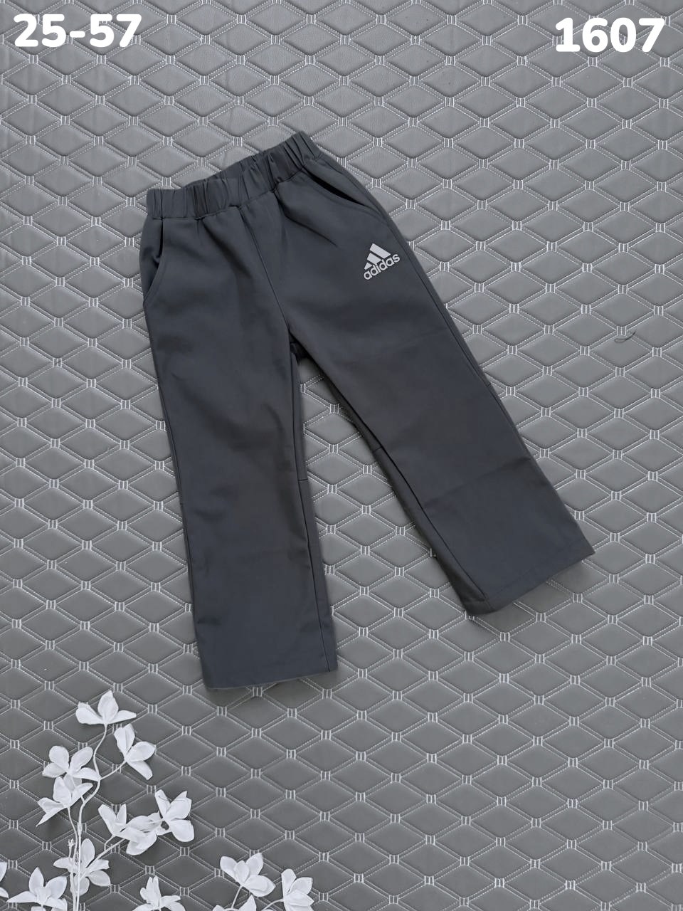 брюки адидас для мальчика,брюки спортивные adidas,брюки для мальчика adidas,спортивные штаны для мальчика,штаны адидас артикул ay8951