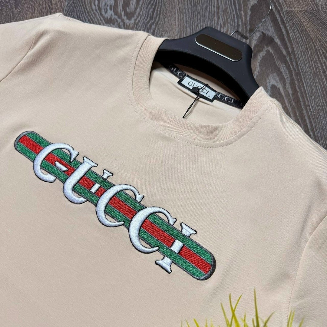 футболка gucci,футболка гуччи,футболка гуччи паль,футболка гуччи белая мужская,футболка гуччи молочного цвета мужская
