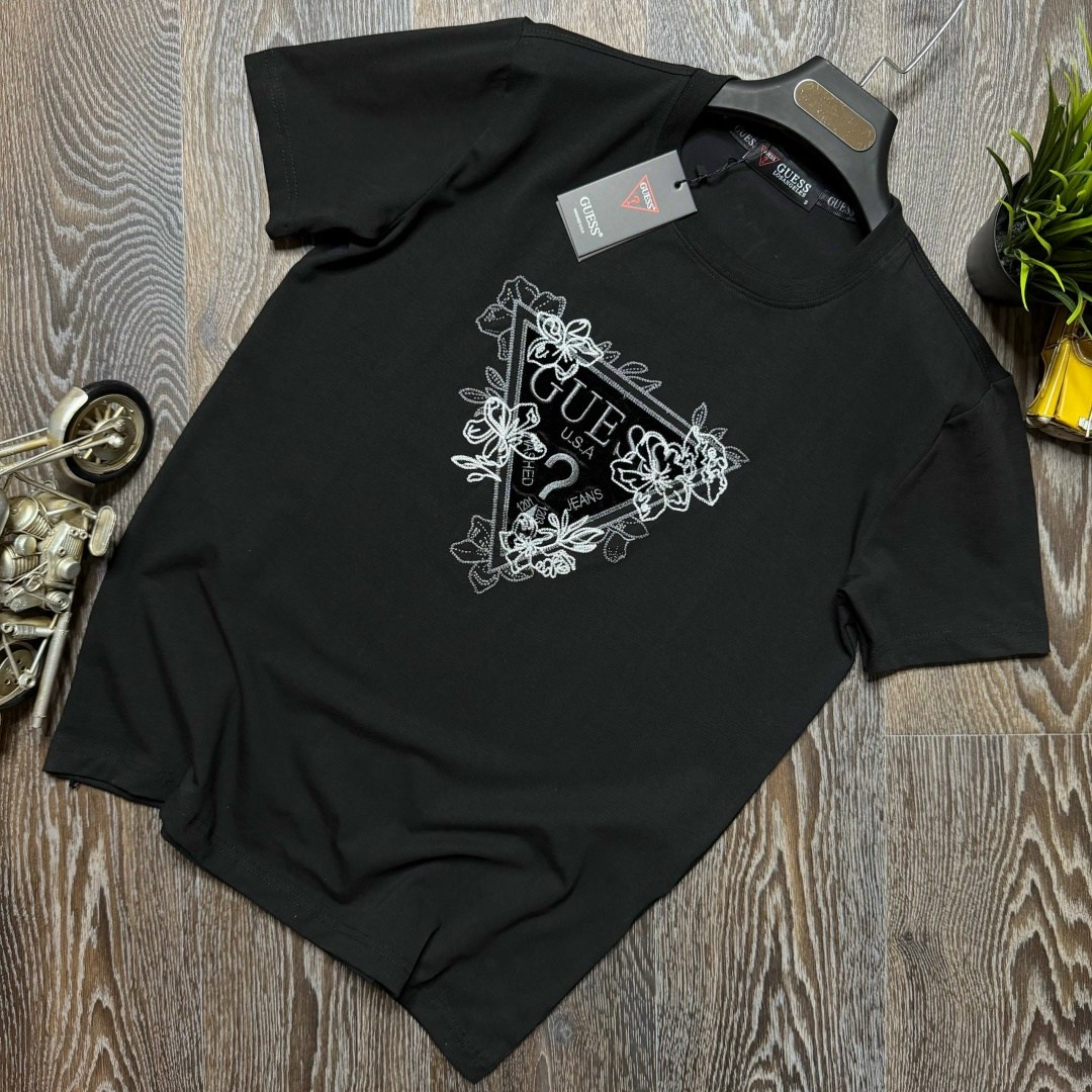 футболка guess мужская,футболка guess,guess guess,мужские майки guess,guess черный