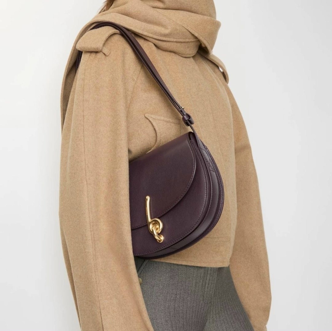 сумка,женская сумка,модная сумка,кожаная сумка,женская сумка на плечо