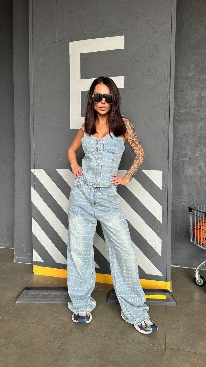 комбинезон женский джинсовый,джинсовые комбинезоны,джинсовый костюм женский,джинсовые костюмы,джинсовый комбинезон брючный
