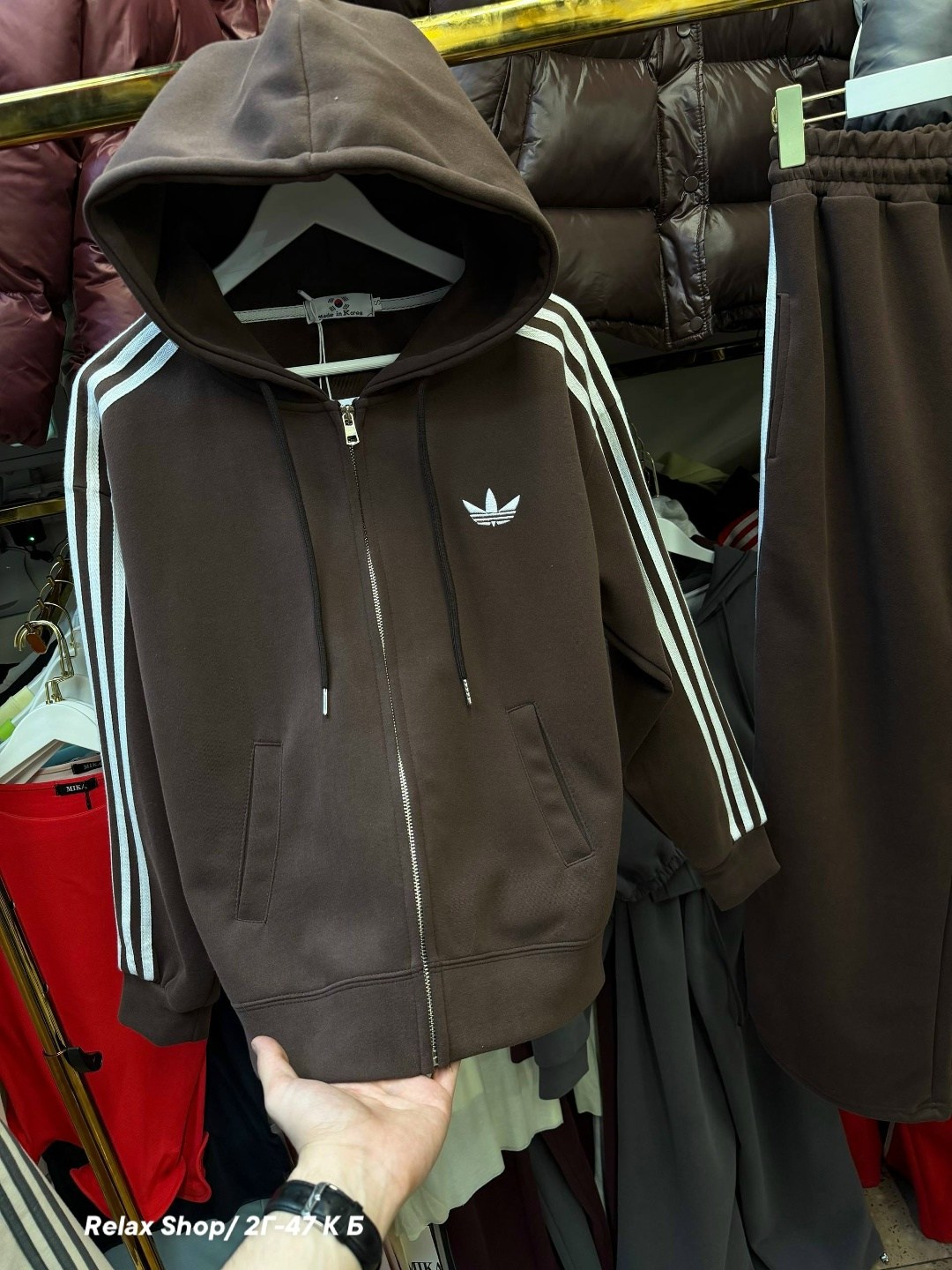 спортивный костюм adidas,красный костюм адидас,спортивный костюм адидас красный женский,адидас спортивный костюм,спортивный костюм adidas originals