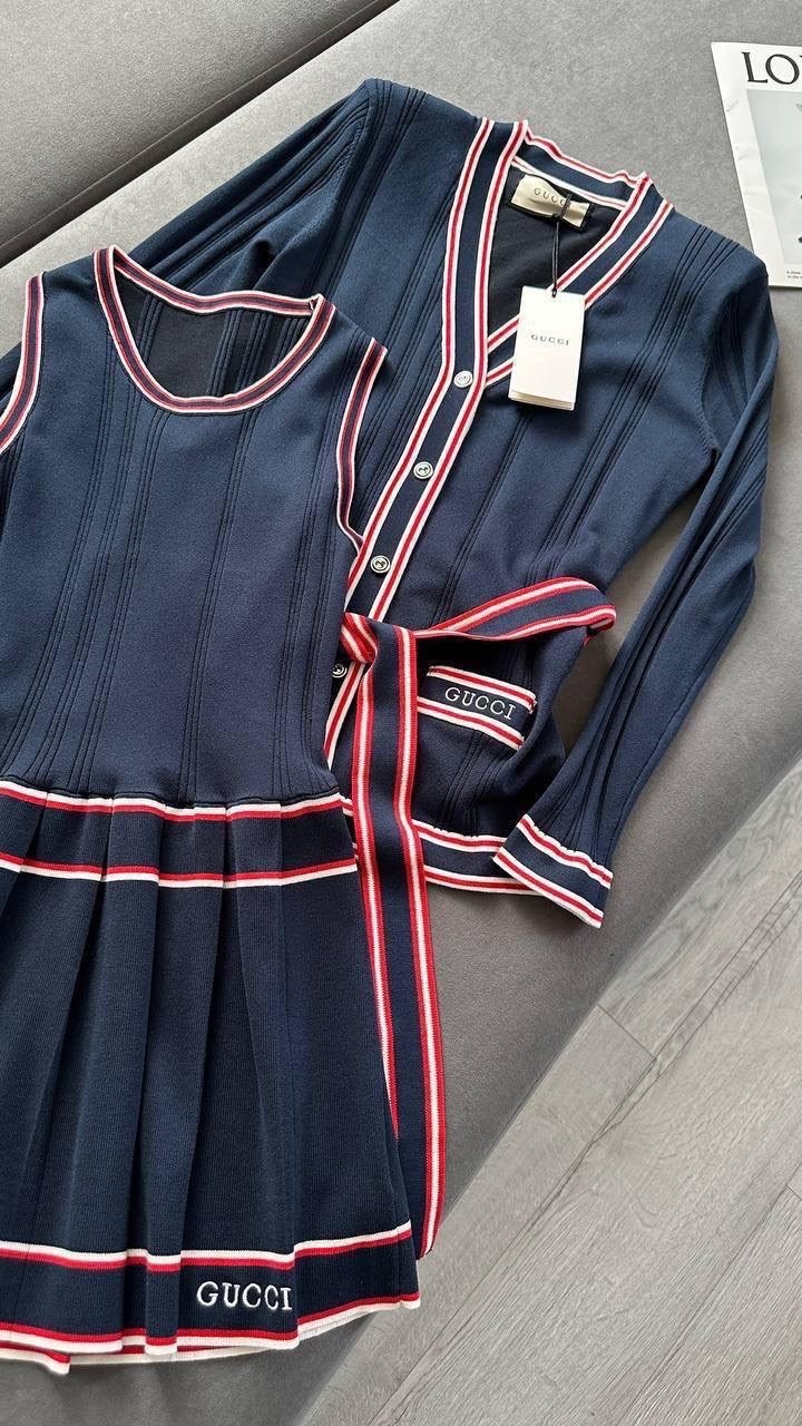 трикотажные костюмы,костюм с юбкой,женские костюмы,кардиган,платье гуччи черное