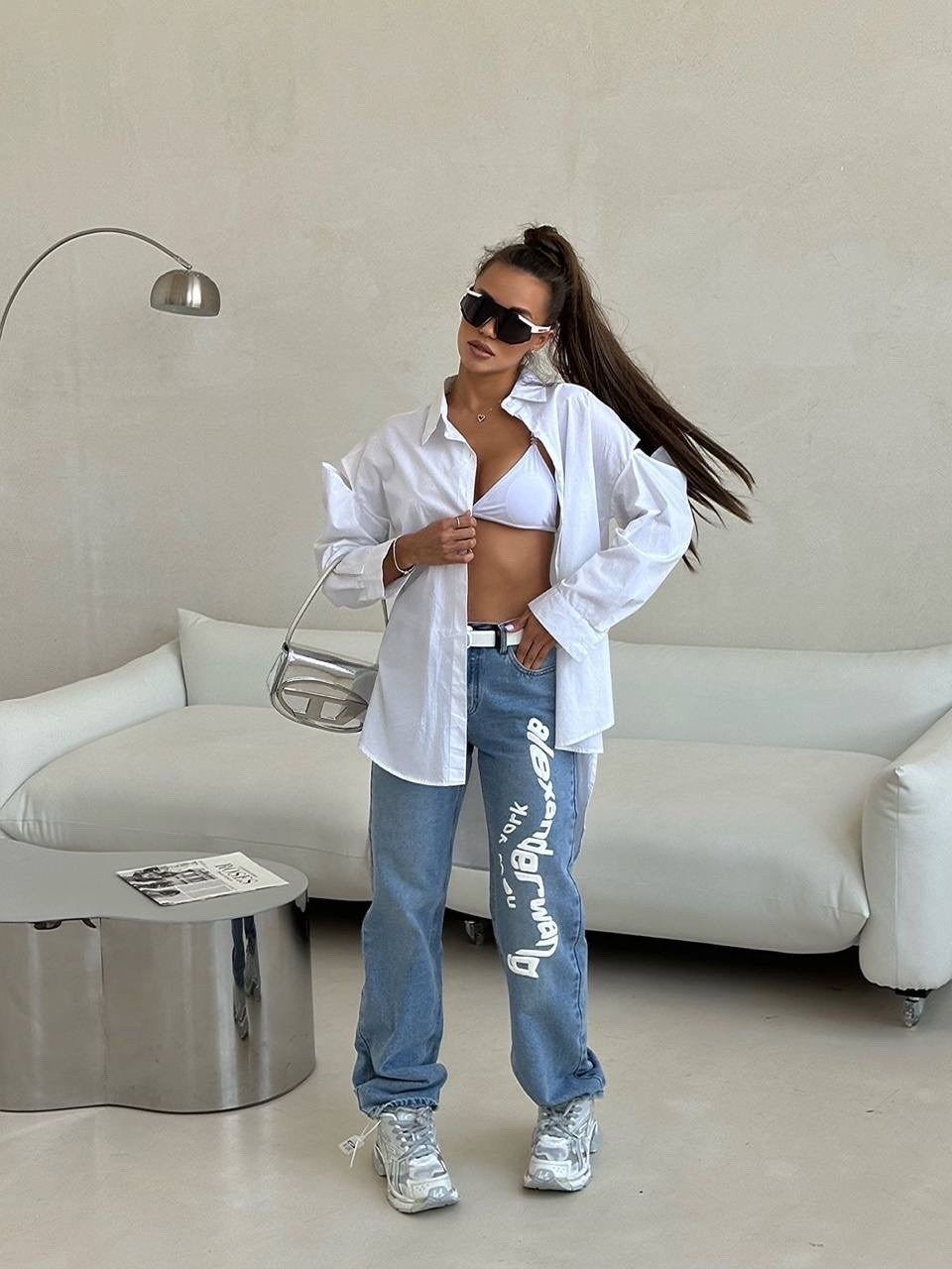 модные образы,мода модная,одежда в стиле,широкие джинсы и рубашка
