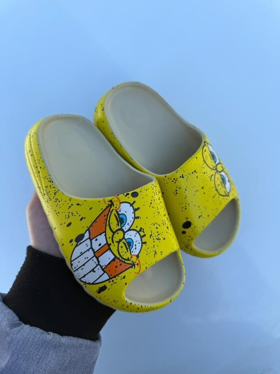 ,крутые шлепки,летние тапочки,шлепанцы женские,пляжные тапочки