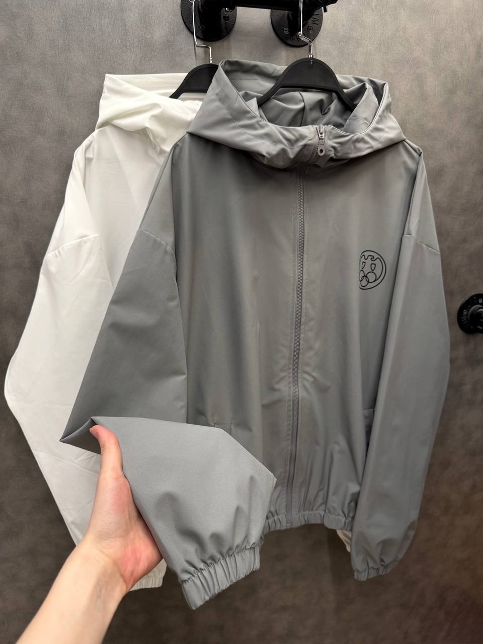 куртка повседневная,легкая куртка,куртка,куртка женская,куртка спортивная