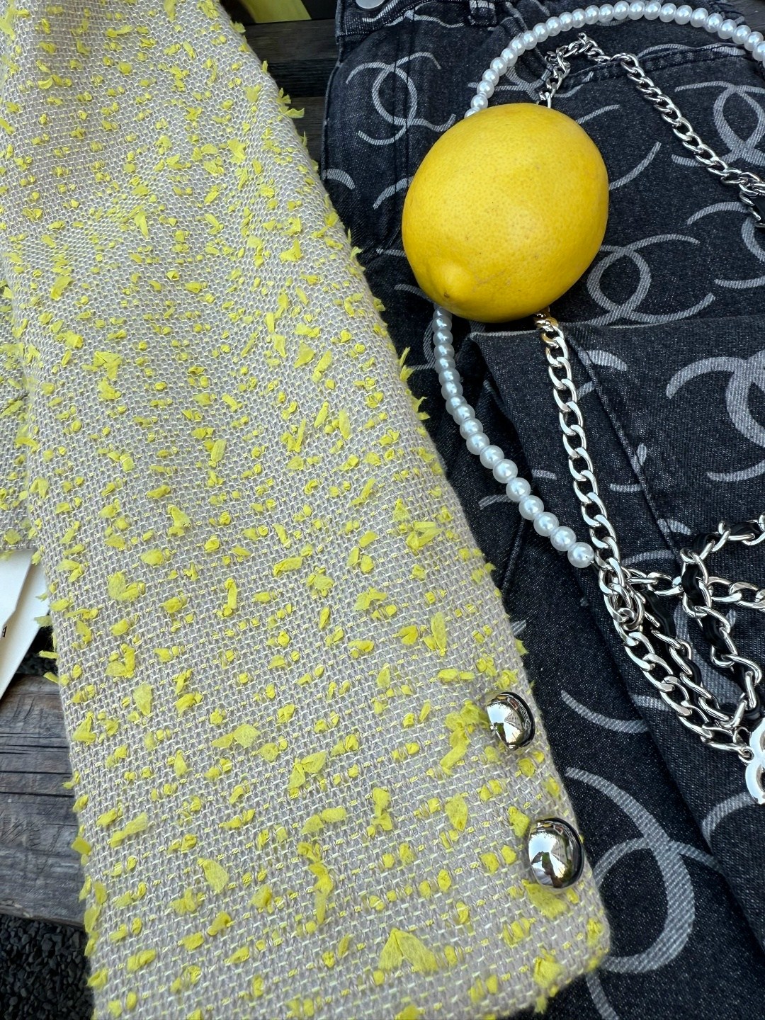 твидовый жакет chanel,пиджак chanel,жакет chanel,жакет в стиле шанель с карманами твид,жакет твидовый