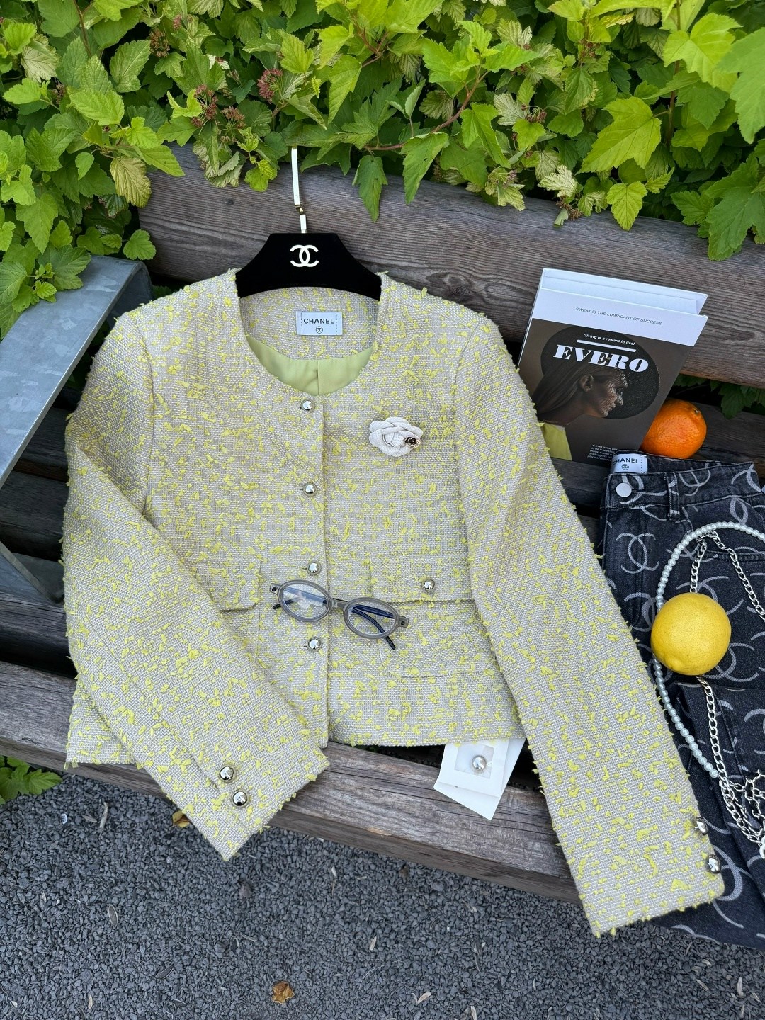 твидовый жакет chanel,пиджак chanel,жакет chanel,жакет в стиле шанель с карманами твид,жакет твидовый