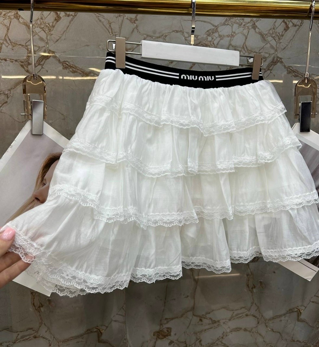 стильные костюмы,брендовые одежды,одежда стильная,комплект футболка,одежда для женщин