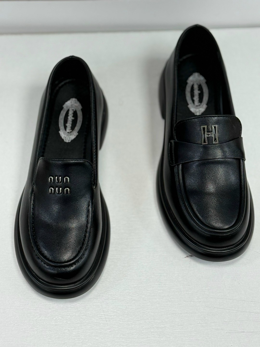 ,лоферы женские,лоферы,женские туфли лоферы,лоферы renzoni