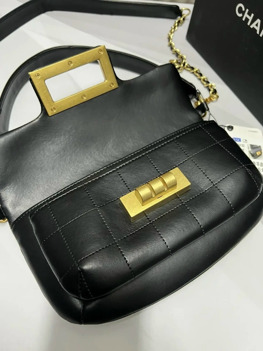 chanel сумка,сумка женская chanel,модная сумка,в стиле шанель,сумка с цепочкой