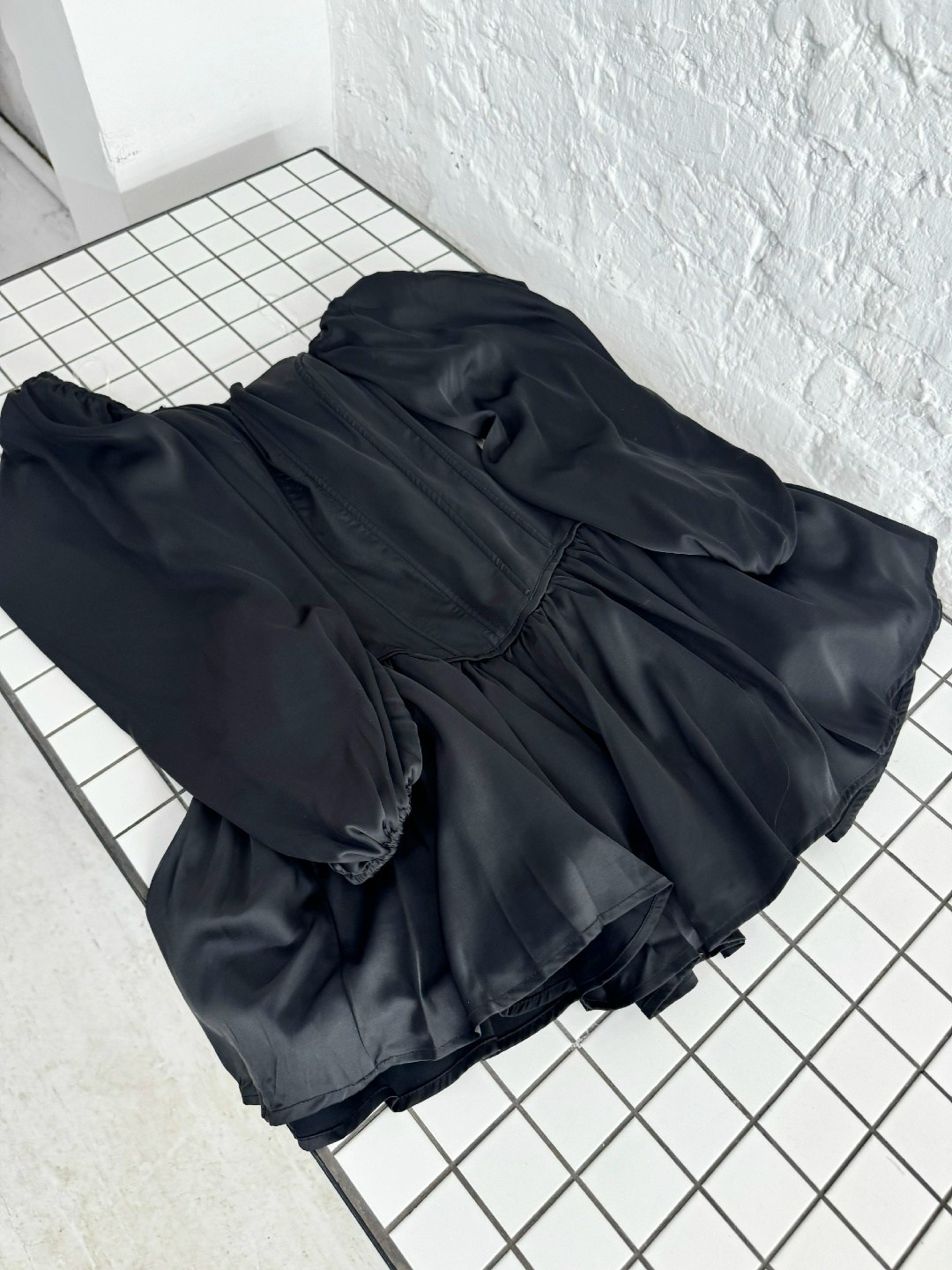 платье,платья атласные,платье женское,короткое платье,платье корсет