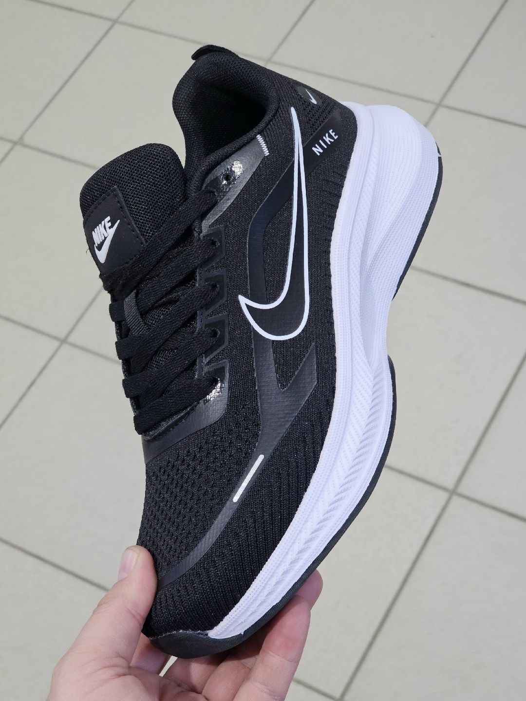 кроссовки,кроссовки nike,кроссовки женские мужские,спортивная ,большие кроссовки