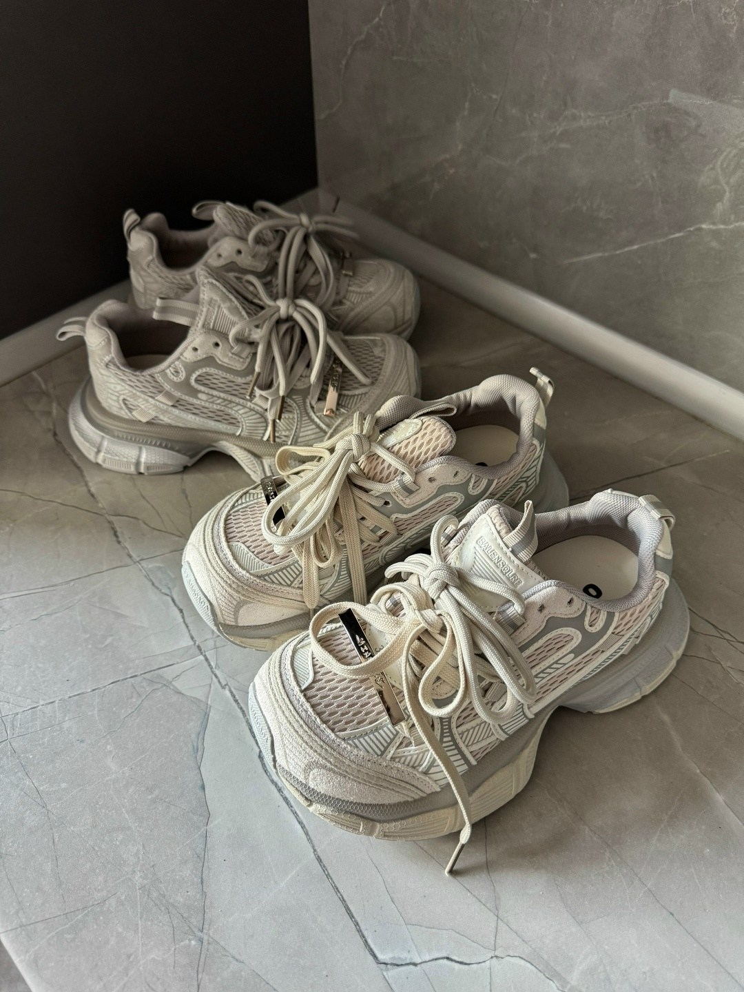 женские кроссовки,женские массивные кроссовки,массивные кроссовки,кроссовки кроссовки женские,объемные кроссовки