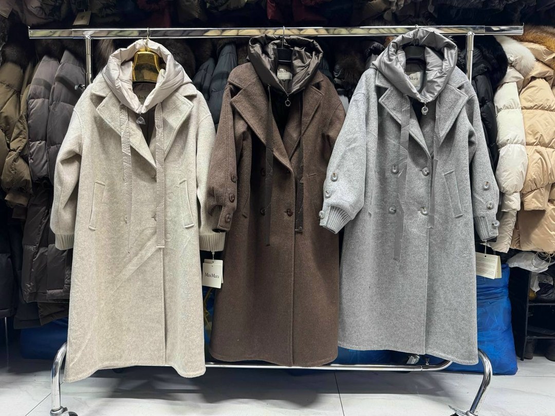 пальто prada серое с капюшоном,стильное пальто,пальто женское,модное пальто,пальто удлиненное