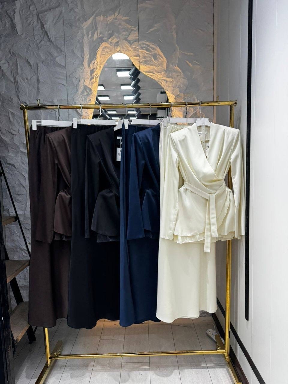 нарядное платье,платье костюм,платье стильное,стильные наряды,костюм с юбкой женский