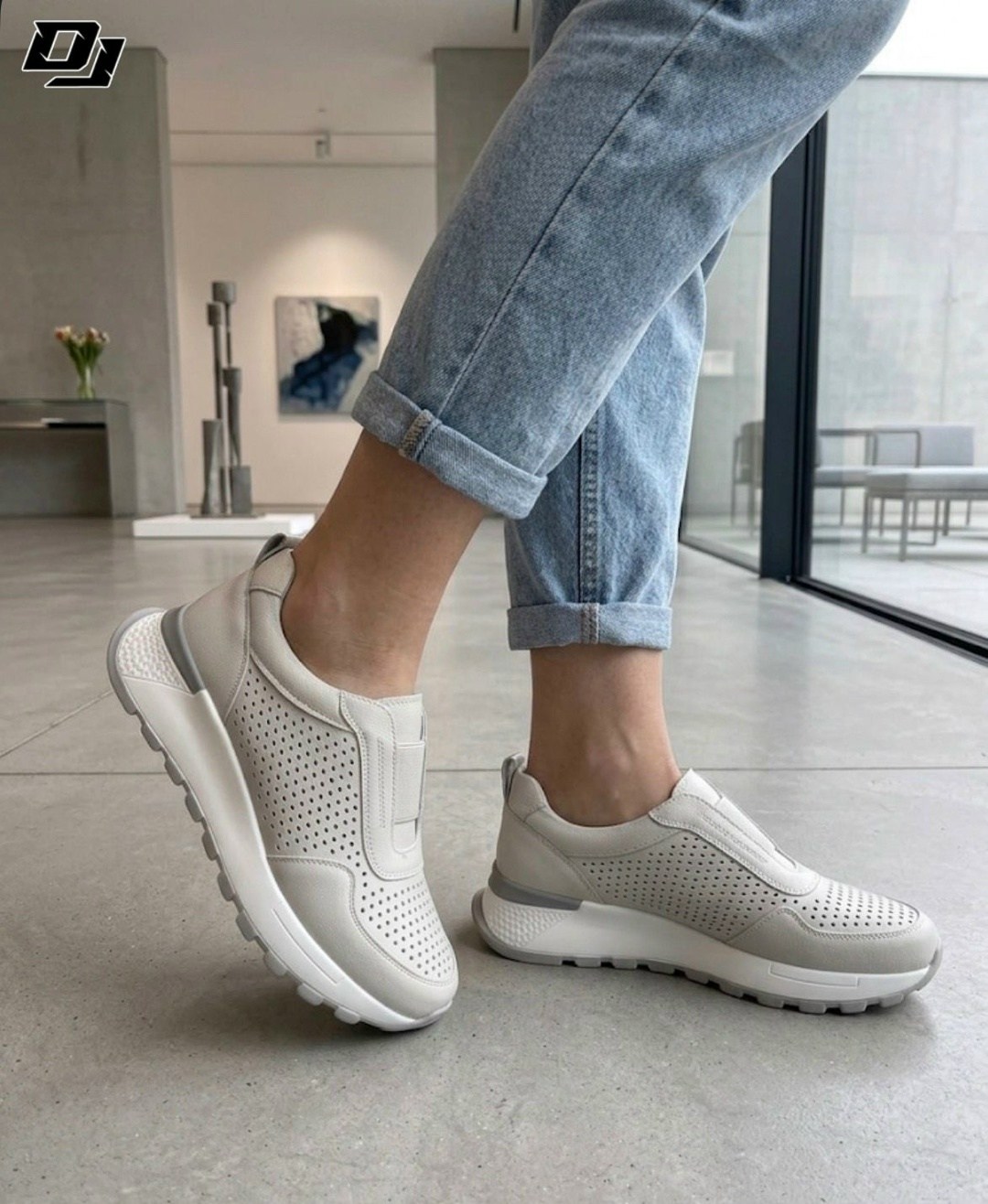 ,бежевые кроссовки,женские кроссовки,кроссовки бежевые женские,кроссовки с перфорацией