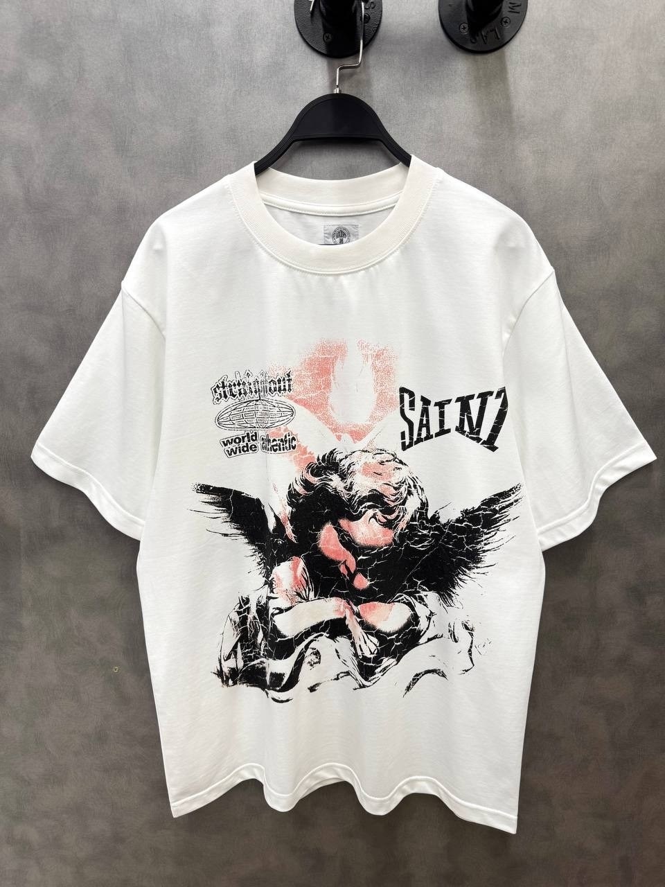 футболки оверсайз с принтами,футболка оверсайз с принтом loathe wear,футболки женская оверсайз,белая оверсайз футболка,футболка белая широкого кроя