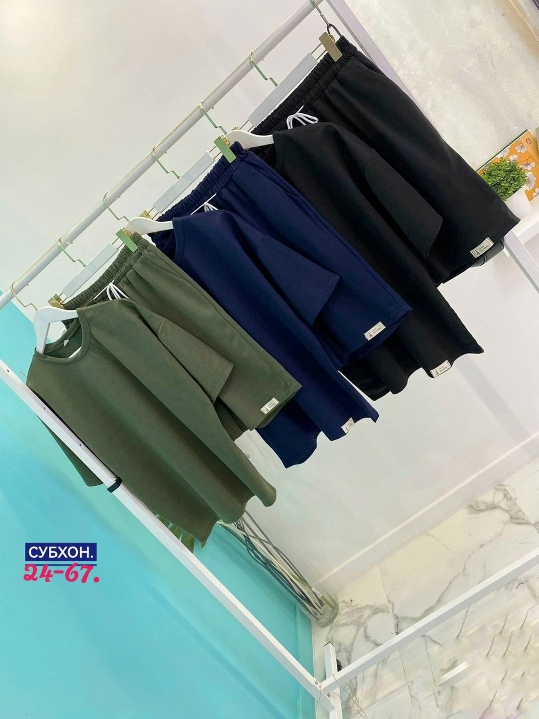 спортивный костюм летний мужской с шортами,мужской спортивный костюм с шортами и футболкой,спортивный летний костюм с шортами и футболкой,костюм мужской с шортами и футболкой летний,мужской летний кос