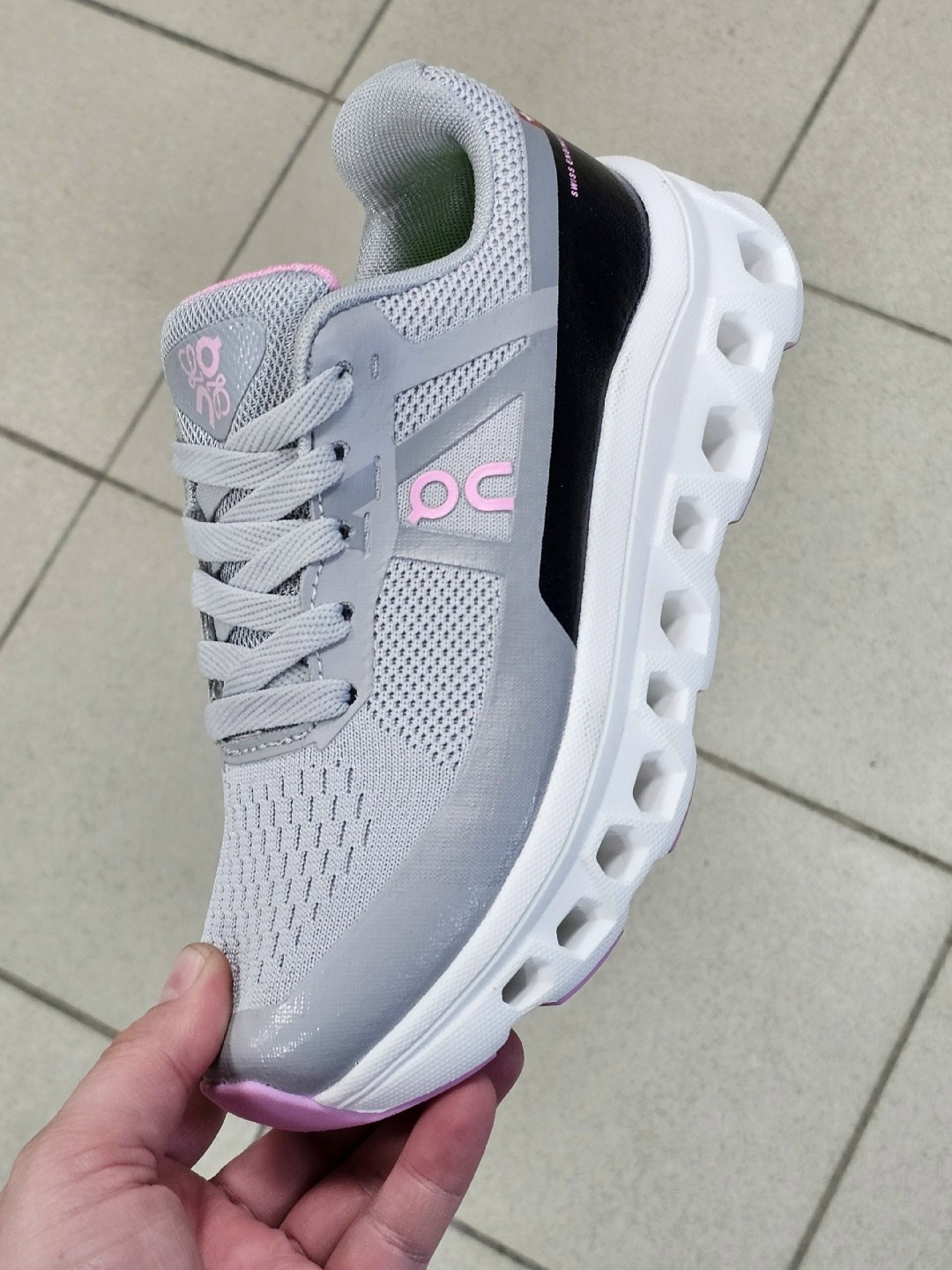 женские кроссовки,женские кроссовки спортивные,кроссовки для женщин,спортивная ,кроссовка