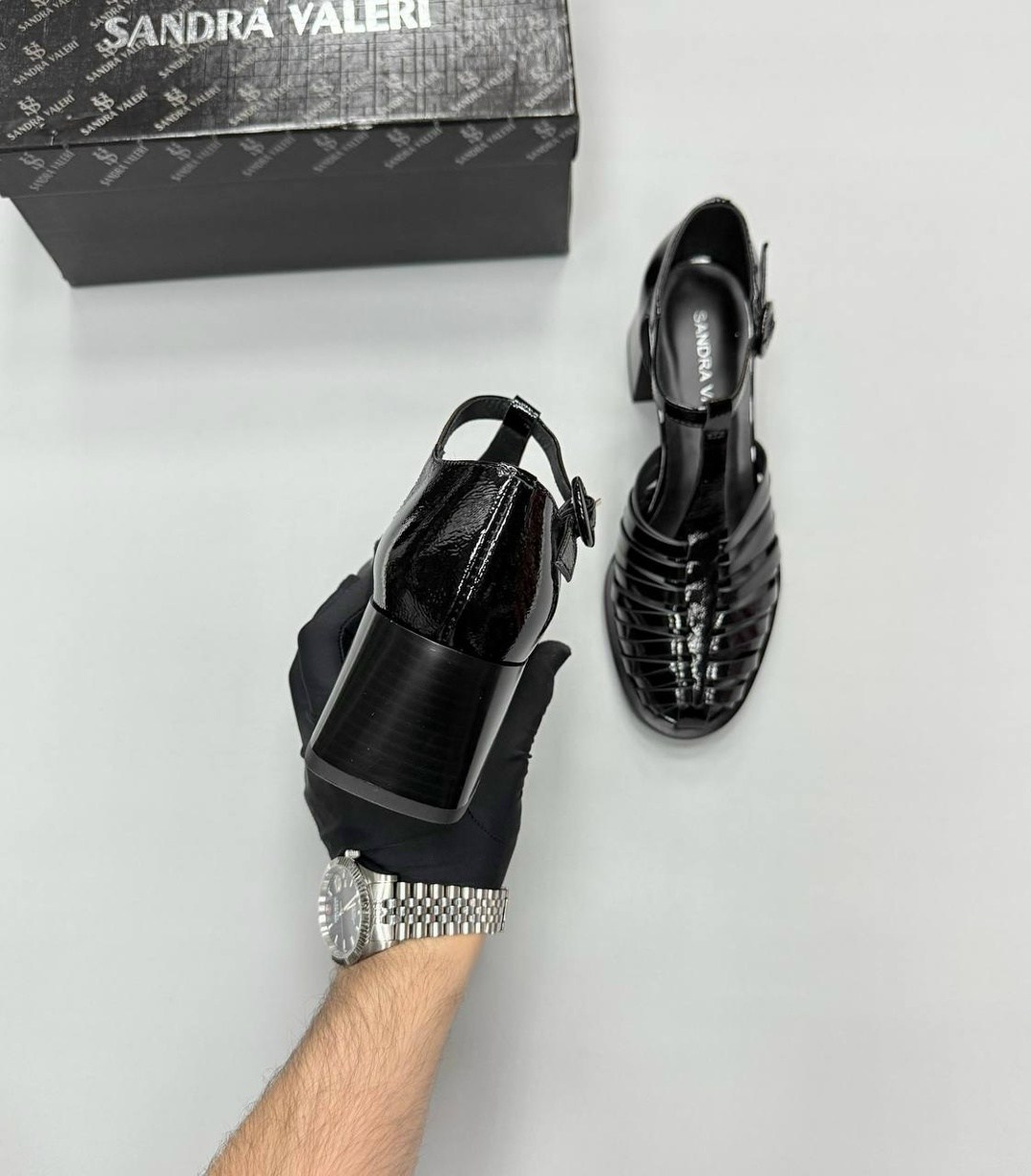 ,босоножки женские,женские сандалии,босоножки на каблуках,боттега венета босоножки 2026