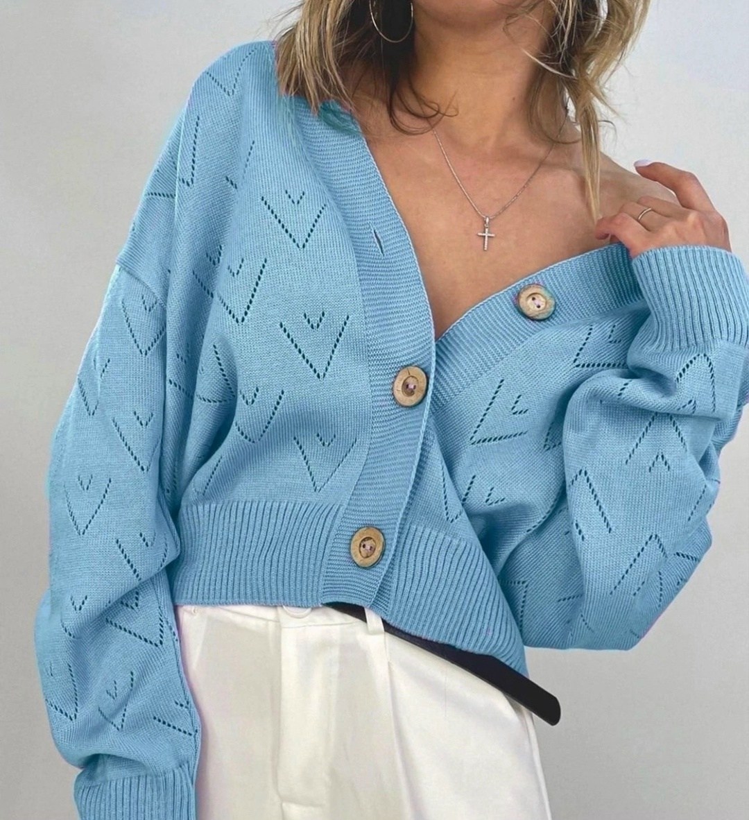 кофта кардиган укороченный на пуговицах в дырках,женская кофта на пуговицах кардиган,кофта кардиган,кардиган женский короткий на пуговицах,кардиган женский