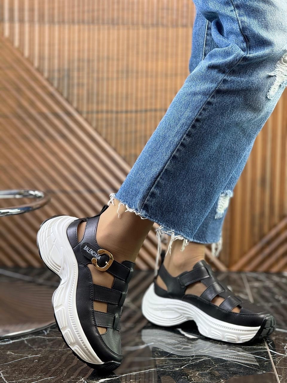 сандалии balenciaga,сандали баленсиага женские,босоножки balenciaga,босоножки баленсиага,босоножки спортивные