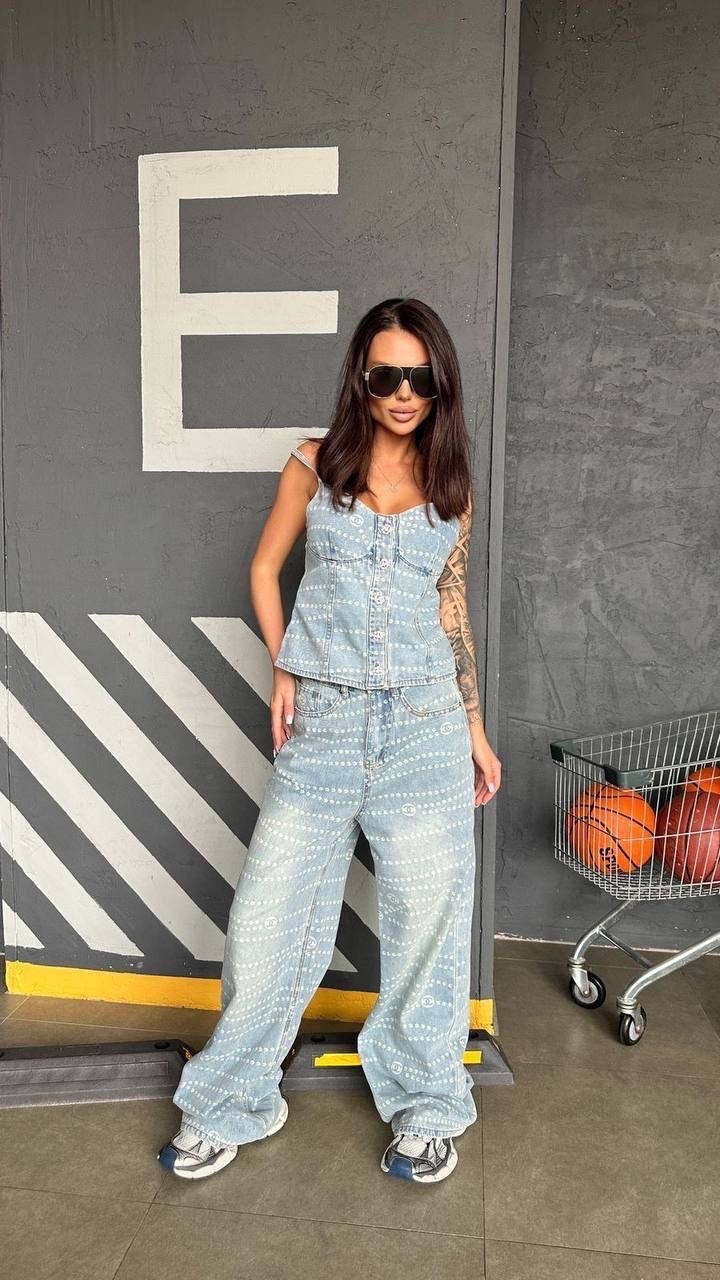 комбинезон женский джинсовый,джинсовые комбинезоны,джинсовый костюм женский,джинсовые костюмы,джинсовый комбинезон брючный