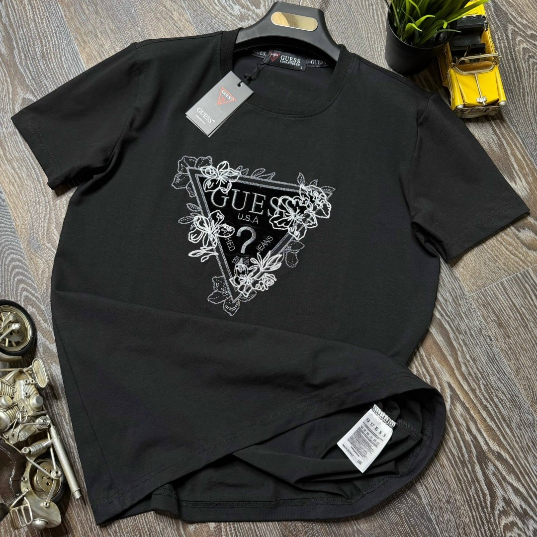 футболка guess мужская,футболка guess,guess guess,мужские майки guess,guess черный