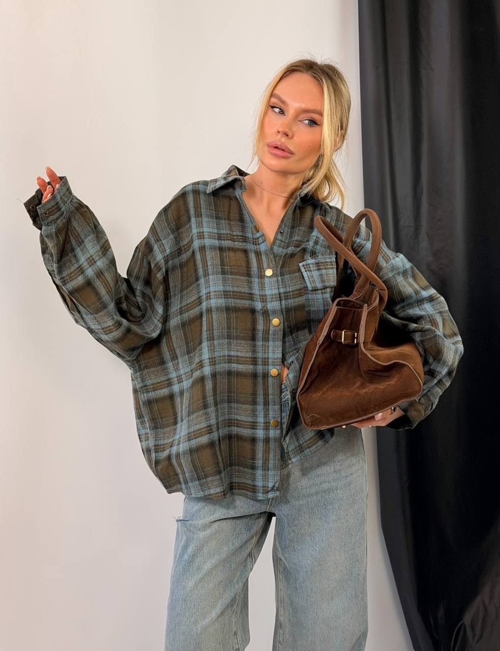 рубашка в клетку оверсайз летняя esstobee,женская рубашка в клетку,рубашка в клетку оверсайз,рубашка в клетку оверсайз удлиненная,рубашка в клетку dej 369033302