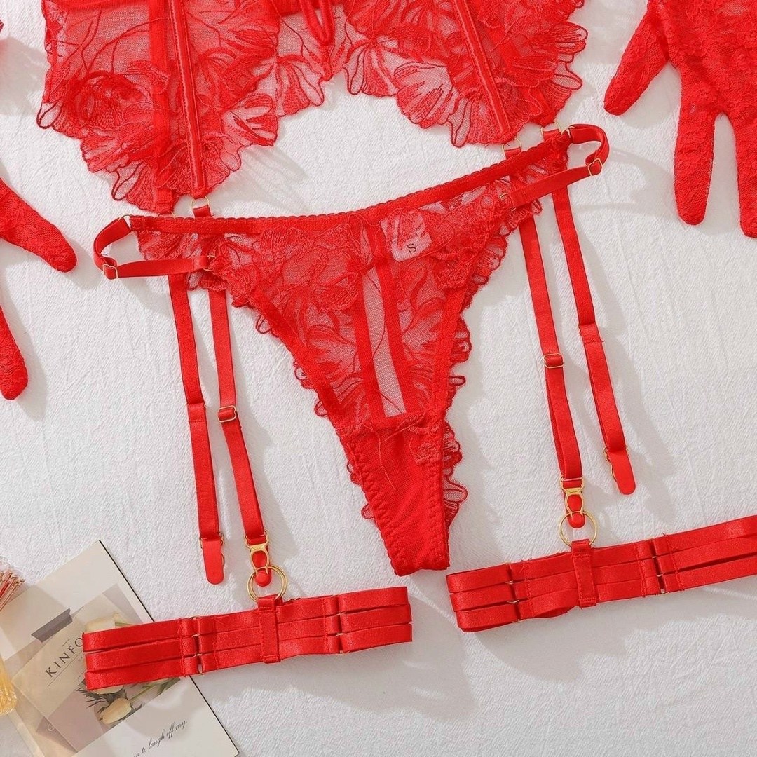 комплект нижнего белья,эротическая белье,женская нижнее белье,девушки в красном нижнем белье,красное нижнее белье