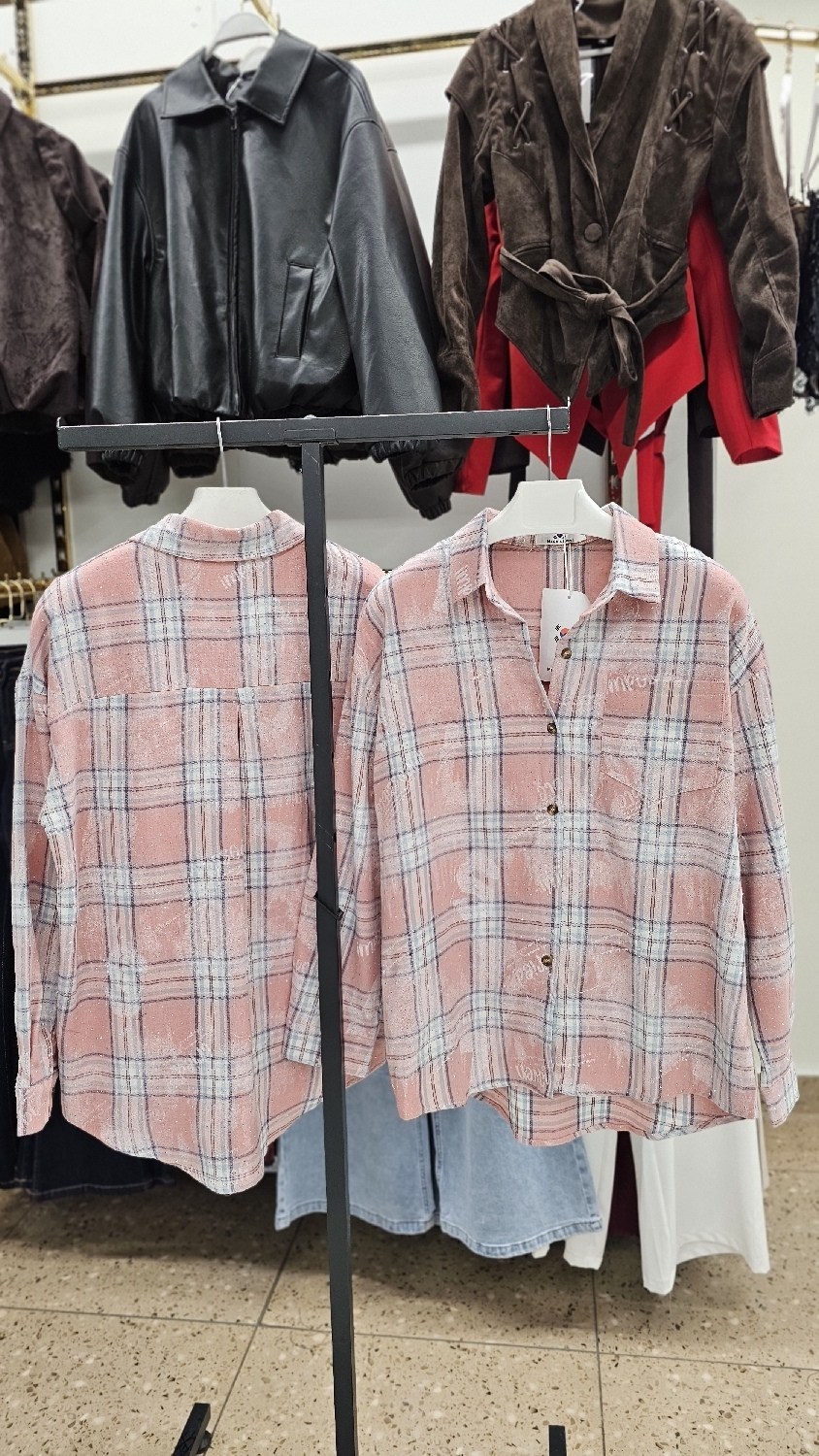 женская рубашка оверсайз в клетку,рубашка в клетку,рубашка женская в клетку,рубашка miu miu оверсайз в клетку варенка,рубашка в клетку свободного кроя