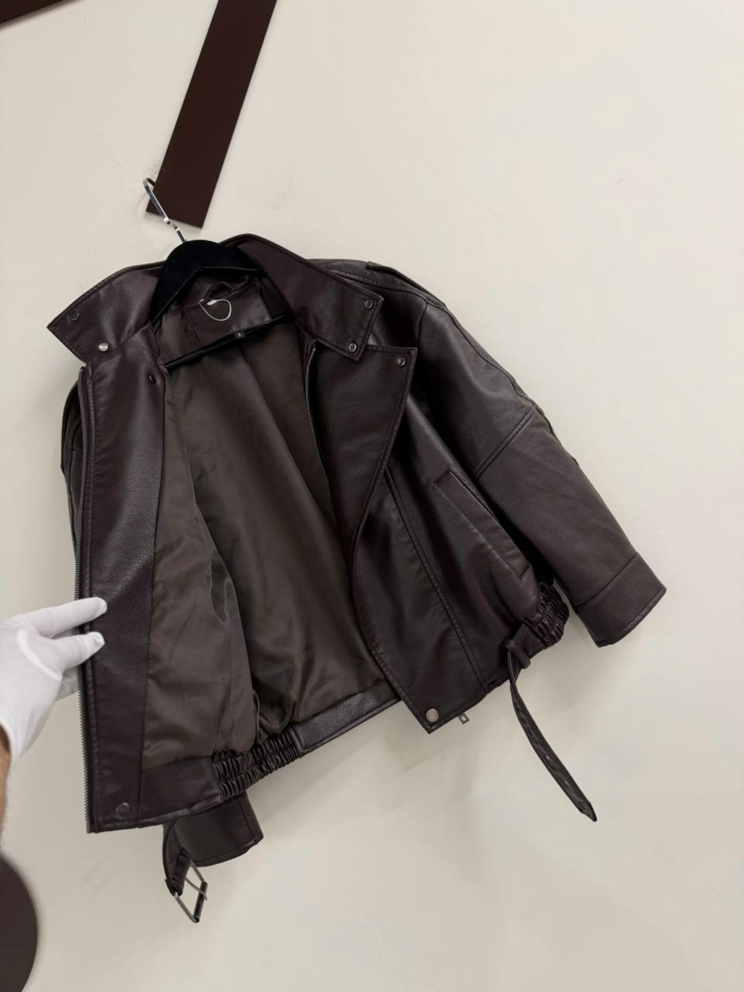 кожаная куртка,женская кожаная куртка,куртка косуха,кожаная куртка yves saint laurent,кожаная куртка косуха