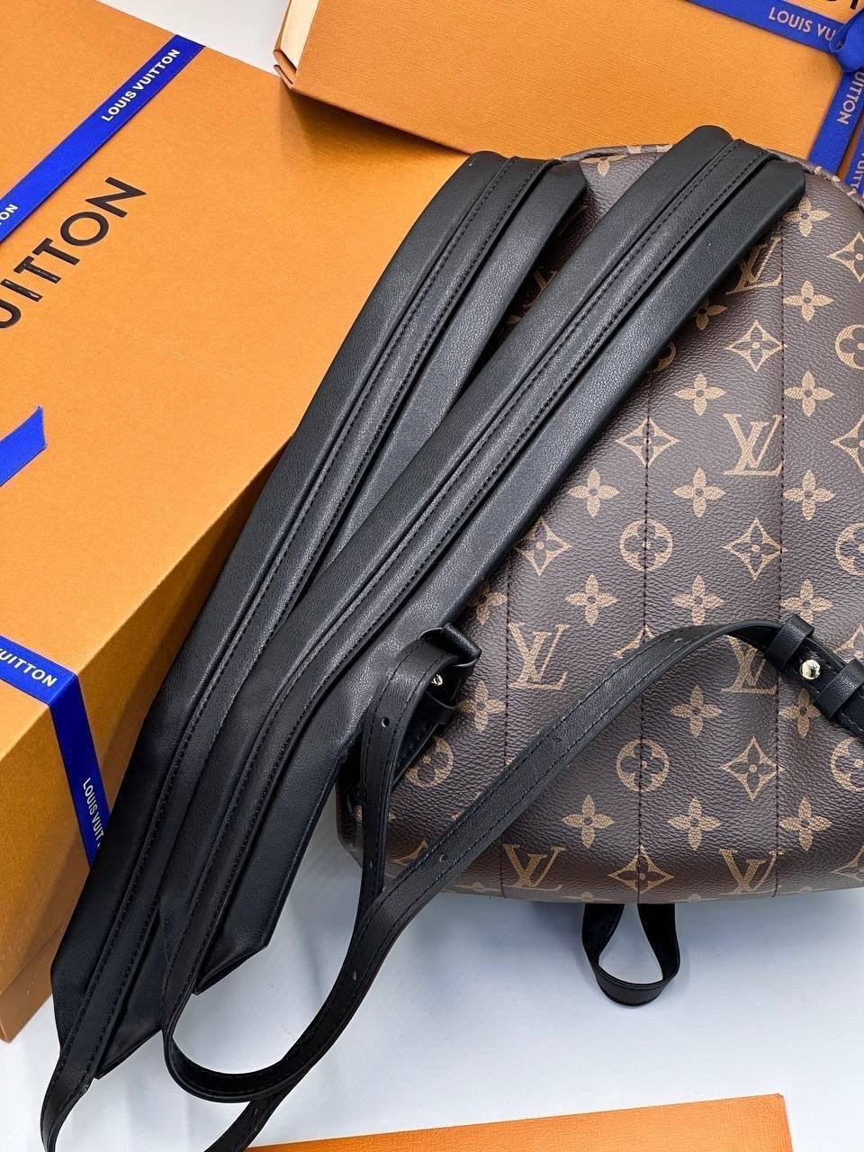 рюкзак louis vuitton,рюкзак луи виттон,рюкзак женский луи виттон,брендовые рюкзаки,рюкзак луи витон женский