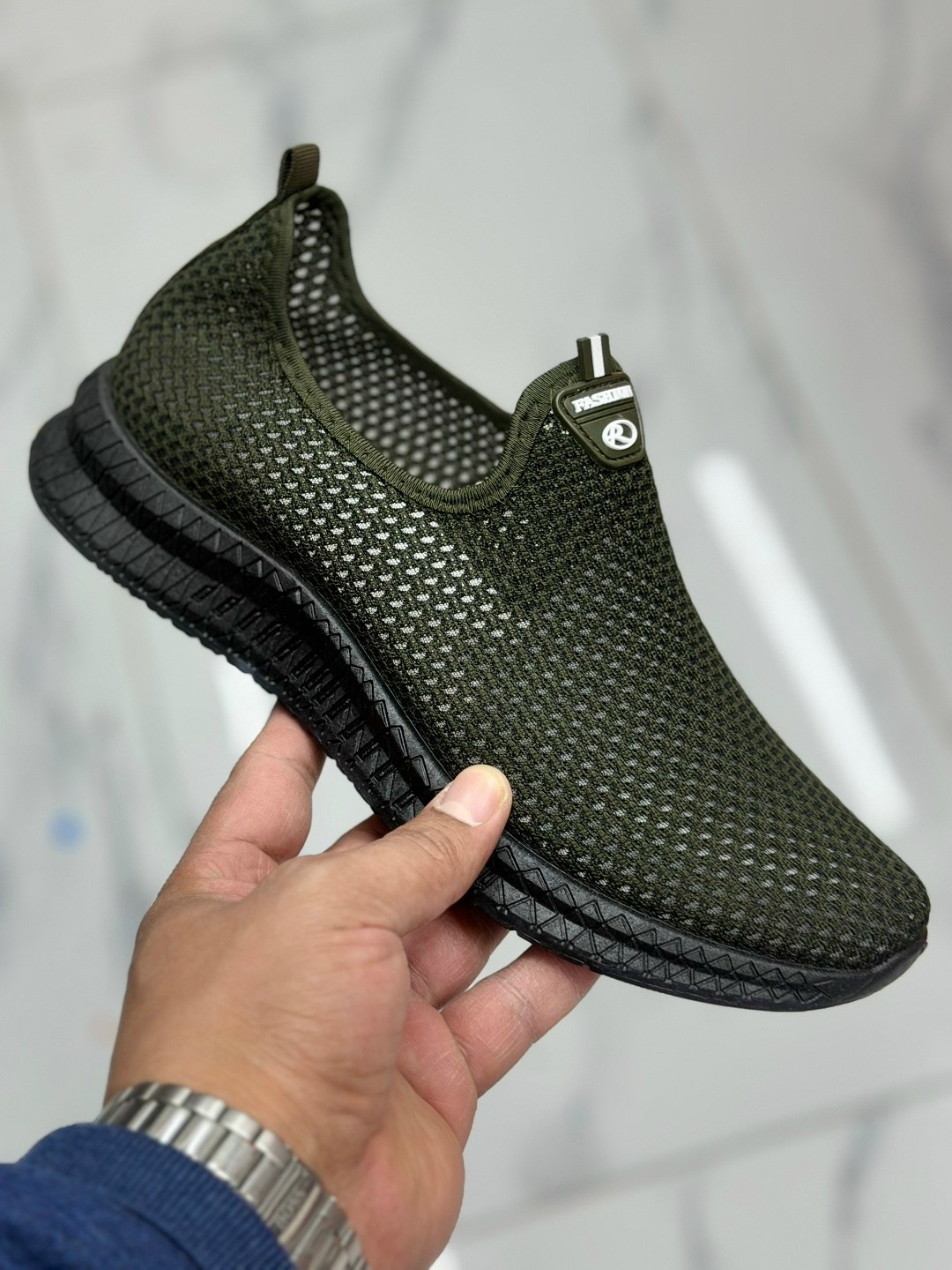 ,кроссовка мужской,мужские кроссовки, спортивная,летние мужские кроссовки