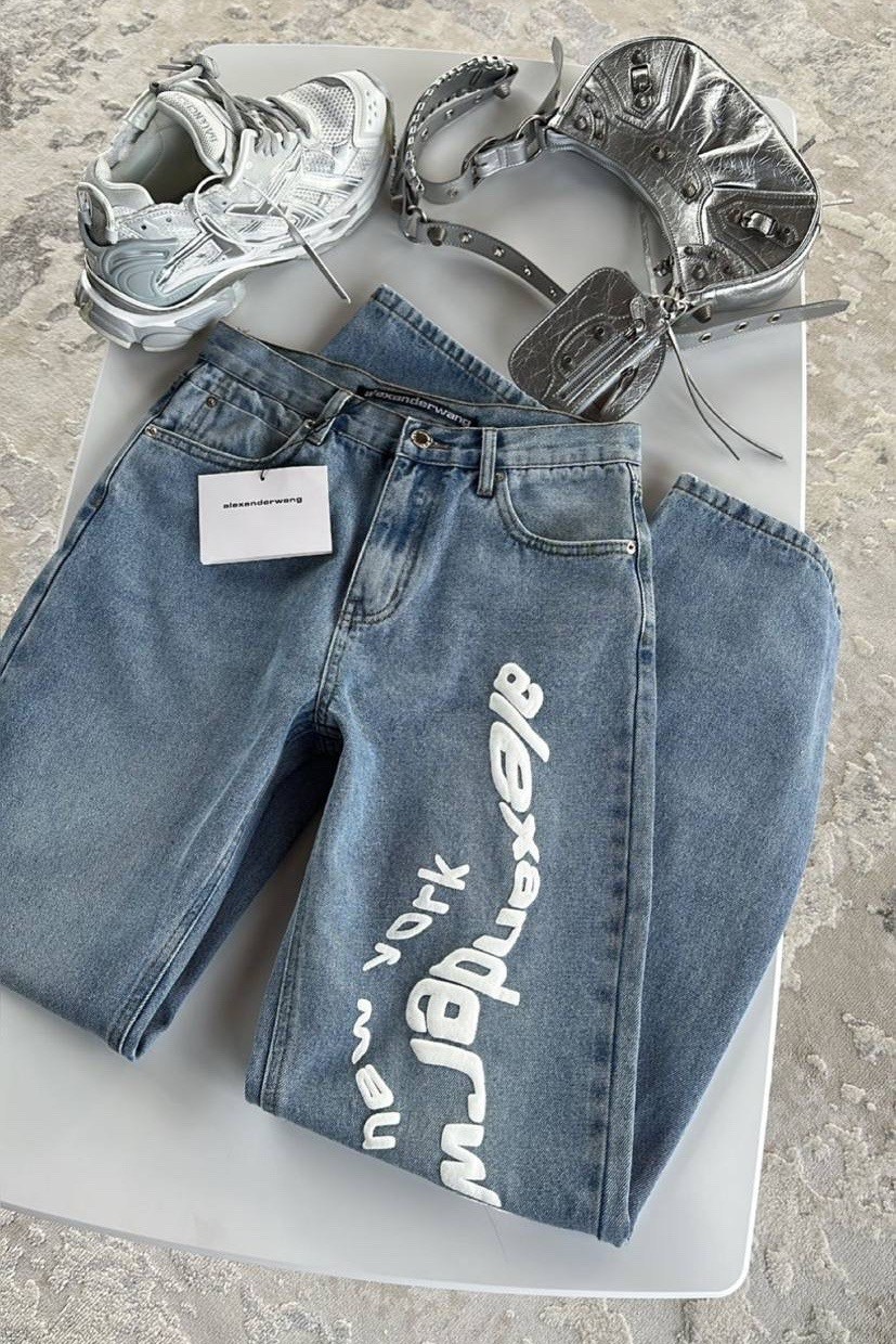 модные образы,мода модная,одежда в стиле,широкие джинсы и рубашка