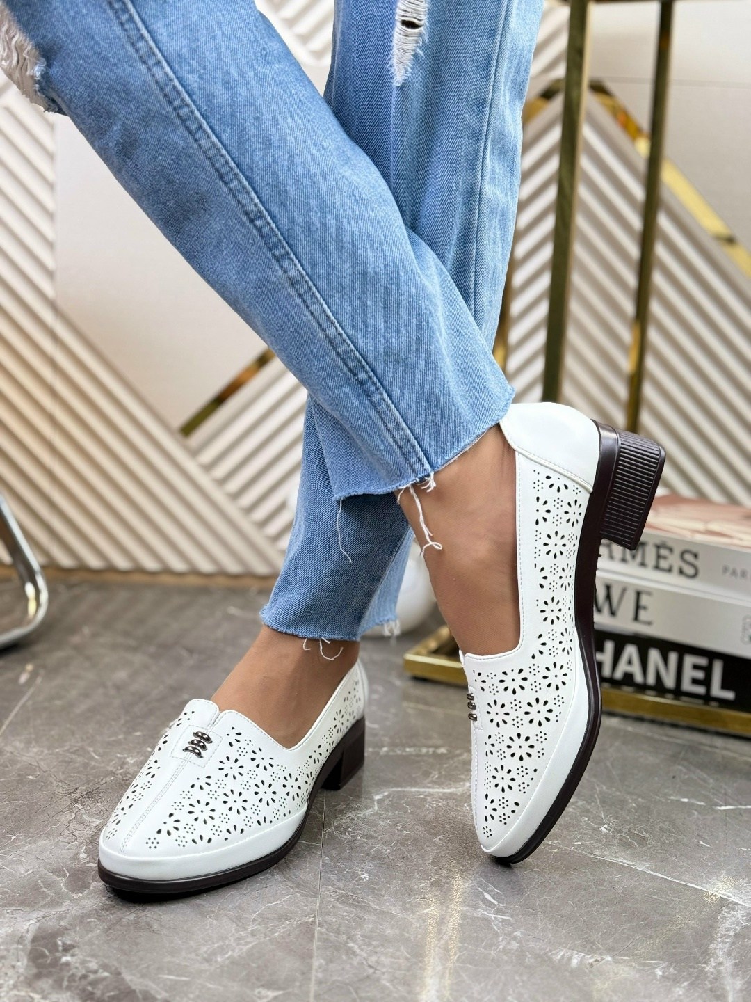 лоферы с перфорацией женские,,слиперы кожаные с перфорацией лоферы летние,туфли женские летние,туфли женские