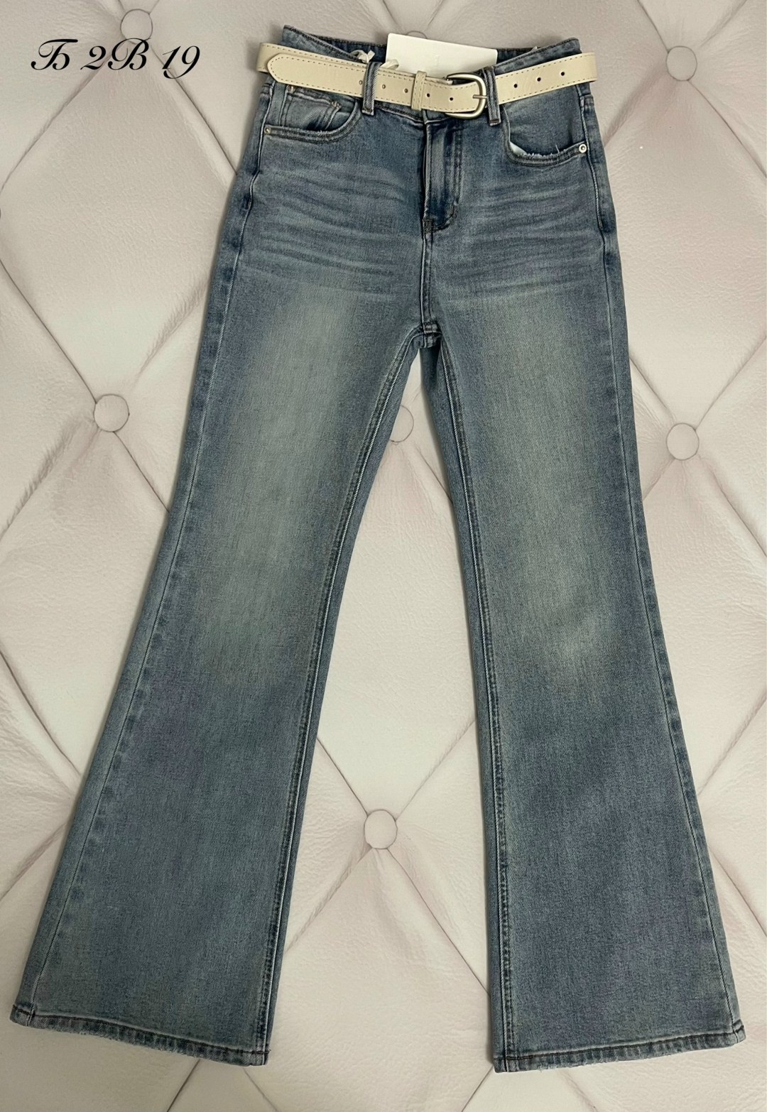 джинсы клеш женские,женские джинсы,джинсы клеш,джинсы клеш с высокой посадкой glanada,стильные джинсы