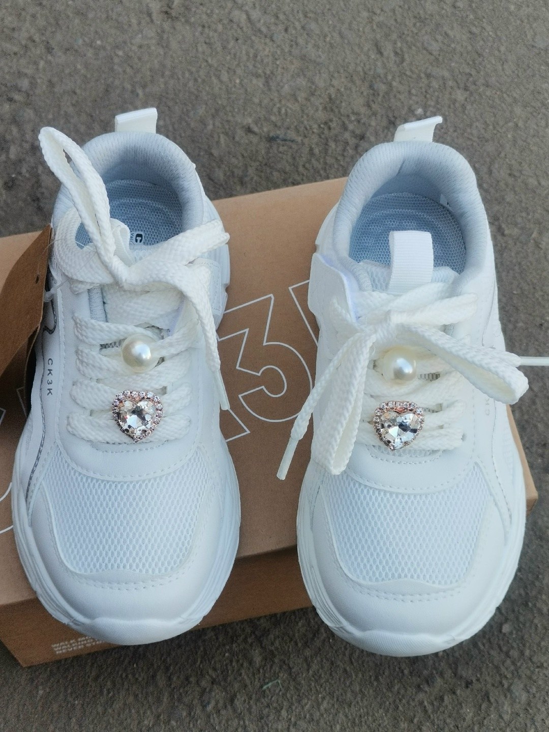 кроссовки женскиe,кроссовки белая,кроссовки женские белые,детские кроссовки,объемные кроссовки женские