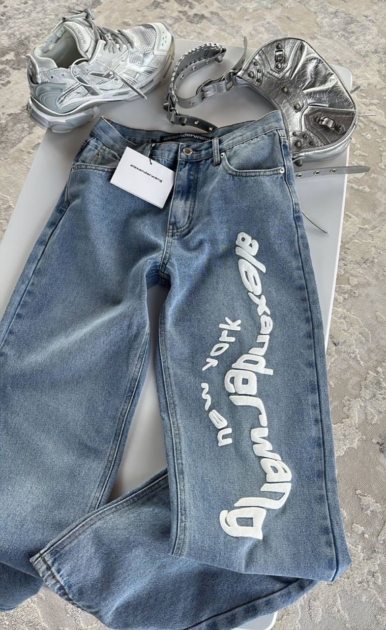 модные образы,мода модная,одежда в стиле,широкие джинсы и рубашка