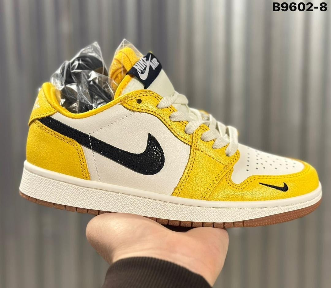 кроссовки nike air jordan 1 low,nike air jordan 1 low,кроссовки,кроссовки air jordan 1 low,air jordan 1 low university gold
