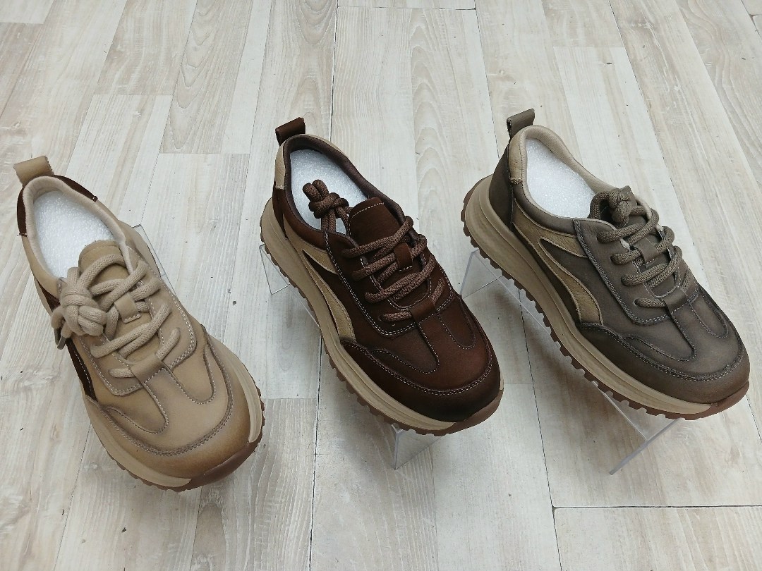 ,женские кроссовки,повседневные кроссовки,бежевые кроссовки,спортивная