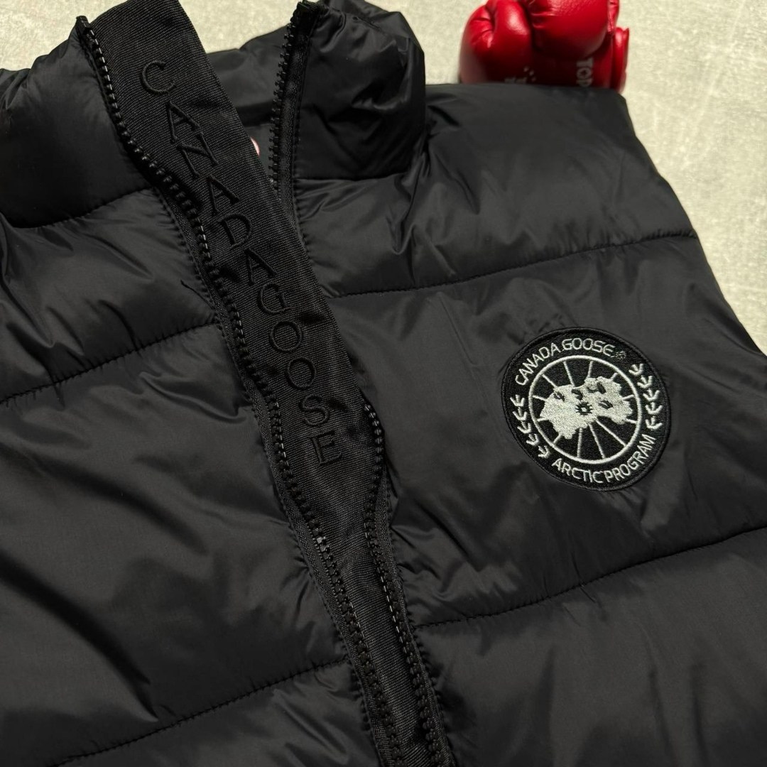 жилет canada goose,жилет,пуховой жилет,жилетка canada goose,мужские жилеты canada goose