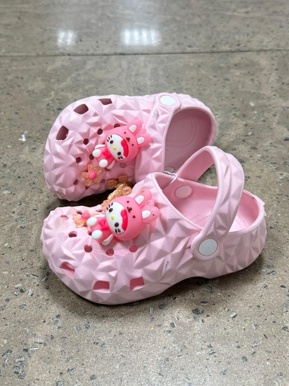 кроксы хеллоу китти,детские тапочки,кроксы с хелло китти,тапочки для девочек,кроксы детские