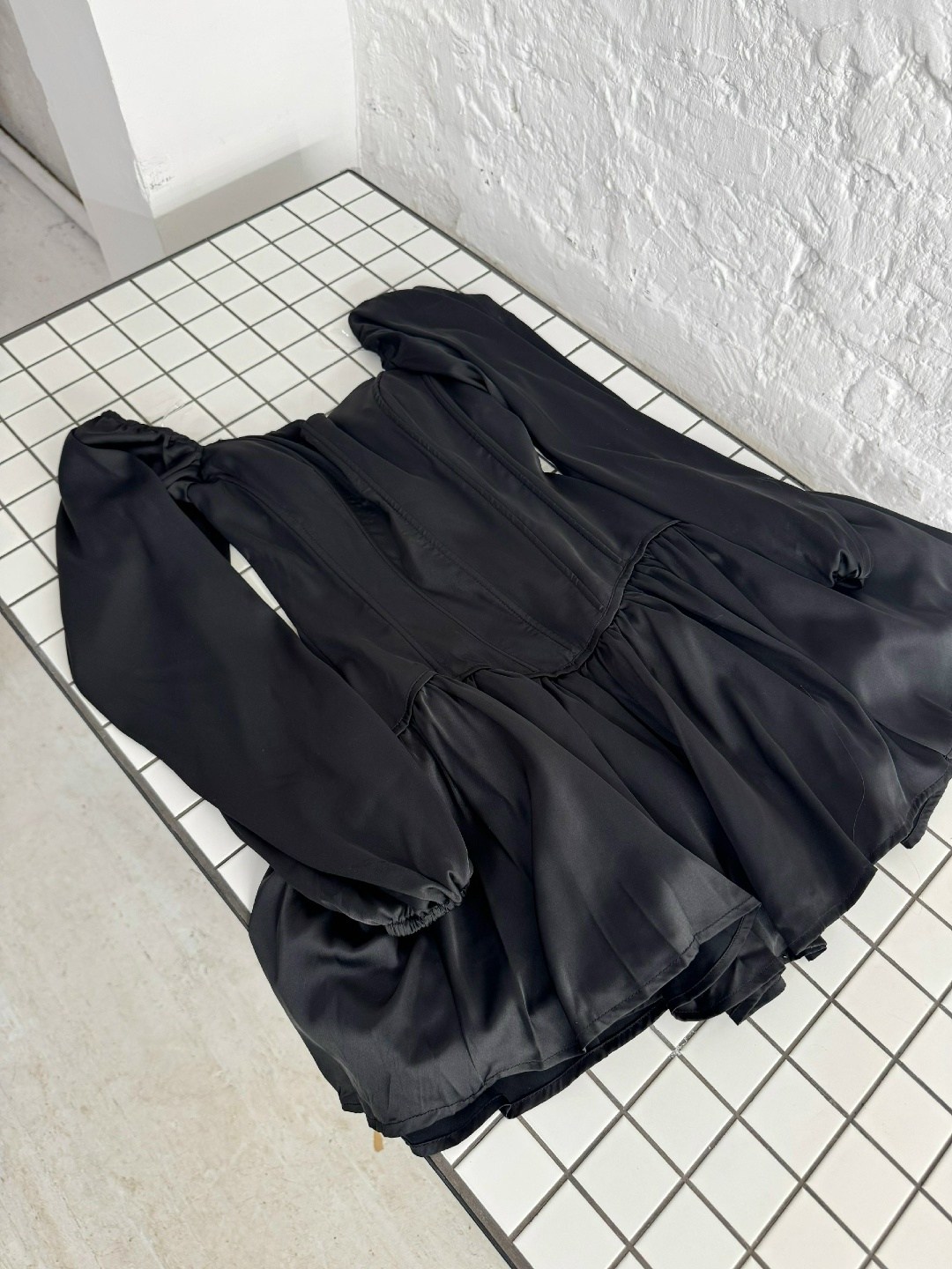 платье,платья атласные,платье женское,короткое платье,платье корсет