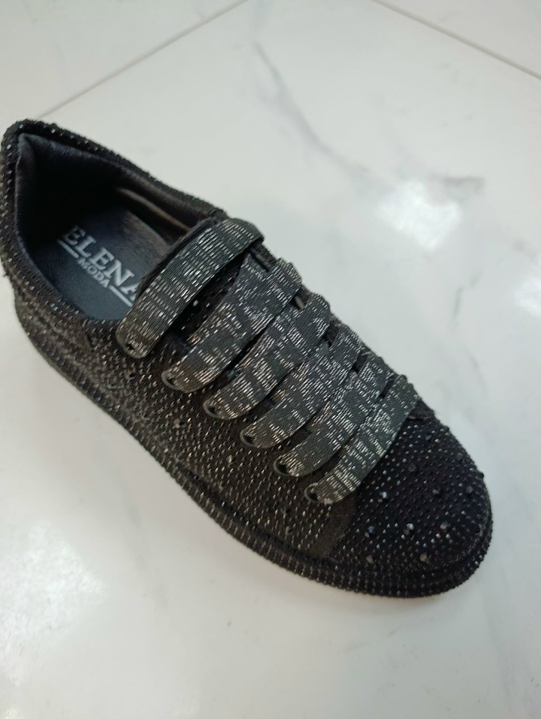 ,кроссовки со стразами,кроссовки со стразами женские,блестящие кроссовки,кроссовки женскиe